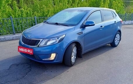 KIA Rio III рестайлинг, 2014 год, 840 000 рублей, 2 фотография