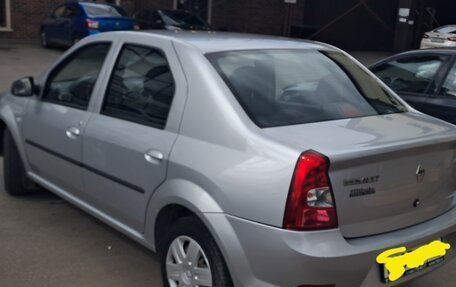 Renault Logan I, 2013 год, 700 000 рублей, 13 фотография
