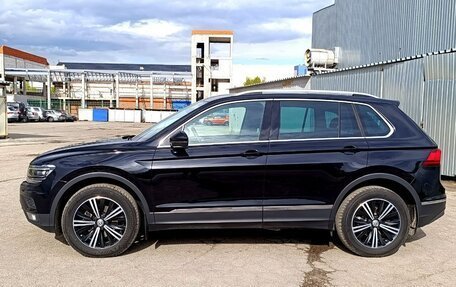 Volkswagen Tiguan II, 2018 год, 3 400 000 рублей, 4 фотография