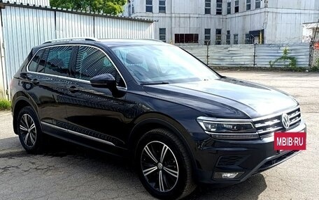Volkswagen Tiguan II, 2018 год, 3 400 000 рублей, 7 фотография