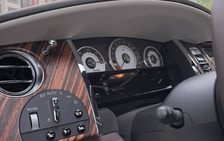 Rolls-Royce Wraith, 2015 год, 15 890 000 рублей, 32 фотография
