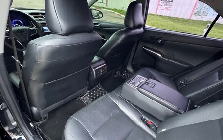 Toyota Camry, 2017 год, 2 300 000 рублей, 19 фотография