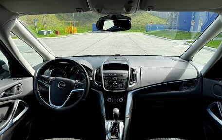 Opel Zafira C рестайлинг, 2016 год, 1 535 000 рублей, 10 фотография