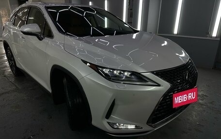 Lexus RX IV рестайлинг, 2020 год, 5 700 000 рублей, 3 фотография