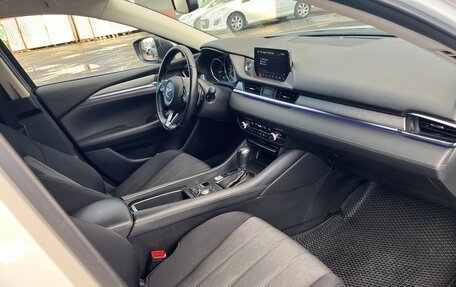 Mazda 6, 2019 год, 2 600 000 рублей, 8 фотография