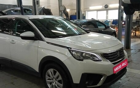 Peugeot 5008 II, 2019 год, 1 550 000 рублей, 2 фотография