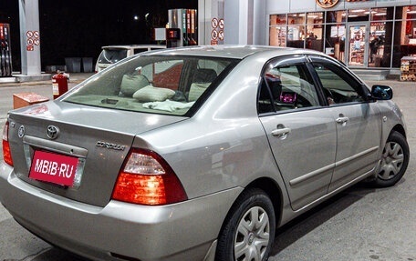 Toyota Corolla, 2005 год, 720 000 рублей, 3 фотография