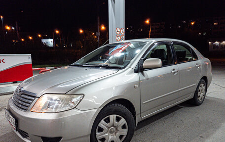 Toyota Corolla, 2005 год, 720 000 рублей, 10 фотография