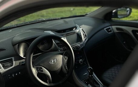 Hyundai Elantra V, 2015 год, 1 100 000 рублей, 4 фотография