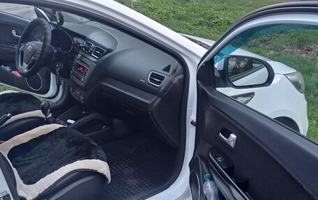 KIA Rio III рестайлинг, 2016 год, 930 000 рублей, 2 фотография