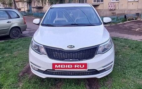 KIA Rio III рестайлинг, 2016 год, 930 000 рублей, 4 фотография