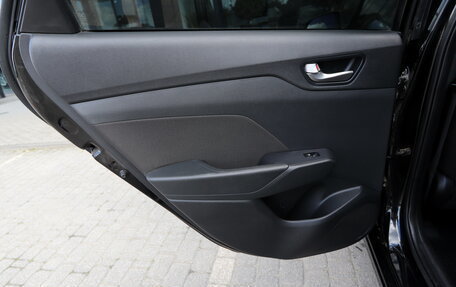 Hyundai Solaris II рестайлинг, 2019 год, 1 230 000 рублей, 12 фотография