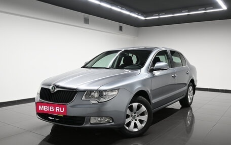 Skoda Superb III рестайлинг, 2013 год, 1 095 000 рублей, 3 фотография