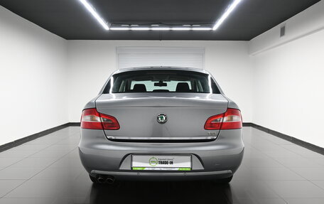 Skoda Superb III рестайлинг, 2013 год, 1 095 000 рублей, 6 фотография