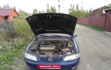 Opel Vectra B рестайлинг, 1996 год, 110 000 рублей, 2 фотография