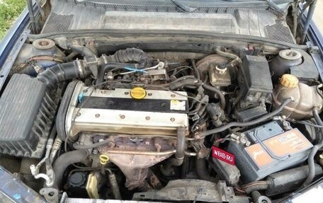 Opel Vectra B рестайлинг, 1996 год, 110 000 рублей, 6 фотография