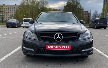 Mercedes-Benz C-Класс, 2013 год, 1 080 000 рублей, 1 фотография