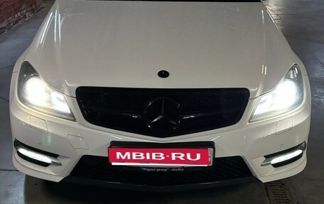 Mercedes-Benz C-Класс, 2013 год, 1 250 000 рублей, 1 фотография