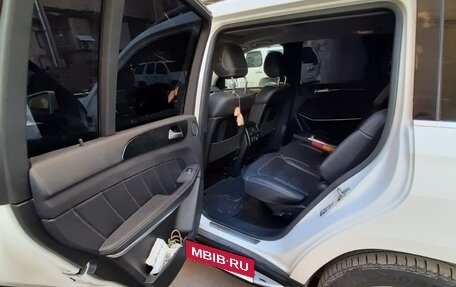 Mercedes-Benz GL-Класс, 2014 год, 4 100 000 рублей, 5 фотография