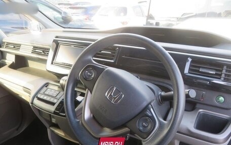 Honda Stepwgn IV, 2015 год, 1 900 000 рублей, 9 фотография