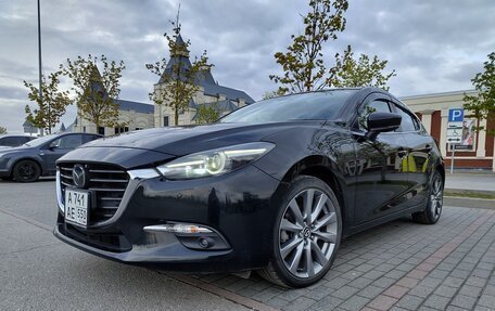 Mazda Axela, 2019 год, 1 525 000 рублей, 8 фотография