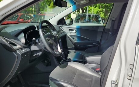 Hyundai Santa Fe III рестайлинг, 2017 год, 2 500 000 рублей, 2 фотография