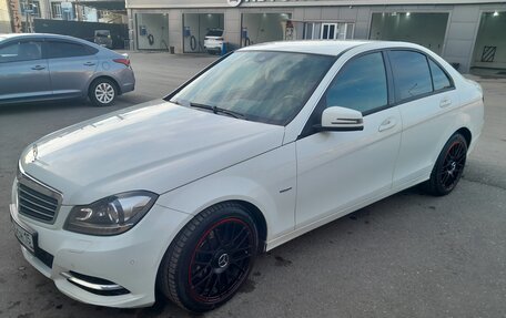 Mercedes-Benz C-Класс, 2011 год, 1 400 000 рублей, 3 фотография