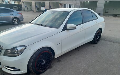 Mercedes-Benz C-Класс, 2011 год, 1 400 000 рублей, 4 фотография