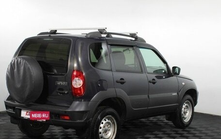 Chevrolet Niva I рестайлинг, 2018 год, 799 000 рублей, 5 фотография