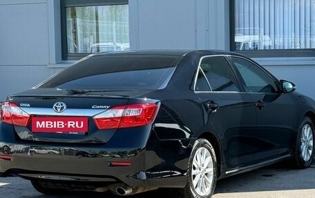 Toyota Camry, 2012 год, 1 570 000 рублей, 5 фотография