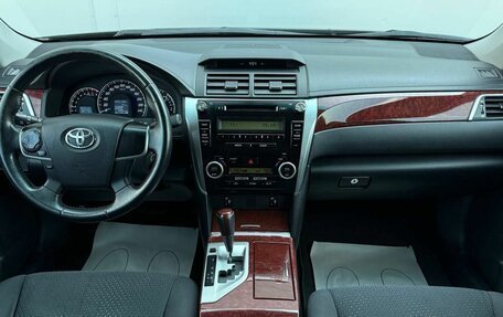 Toyota Camry, 2012 год, 1 570 000 рублей, 14 фотография