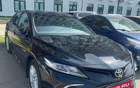 Toyota Camry, 2022 год, 3 200 000 рублей, 1 фотография