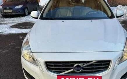 Volvo S60 III, 2011 год, 980 000 рублей, 2 фотография
