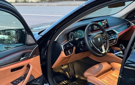 BMW 5 серия, 2018 год, 3 590 000 рублей, 9 фотография