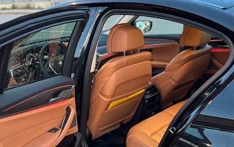 BMW 5 серия, 2018 год, 3 590 000 рублей, 14 фотография