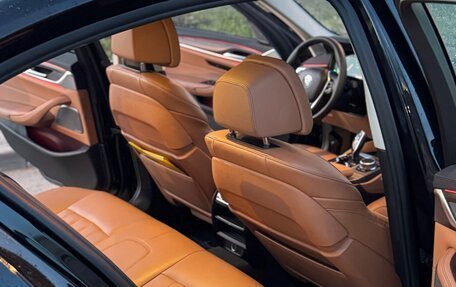 BMW 5 серия, 2018 год, 3 590 000 рублей, 18 фотография