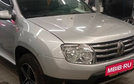 Renault Duster I рестайлинг, 2014 год, 1 050 000 рублей, 2 фотография