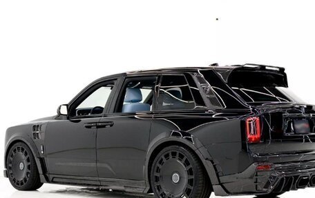 Rolls-Royce Cullinan, 2024 год, 128 970 000 рублей, 12 фотография