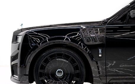 Rolls-Royce Cullinan, 2024 год, 128 970 000 рублей, 25 фотография