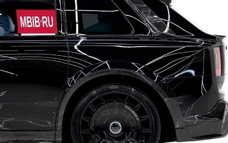 Rolls-Royce Cullinan, 2024 год, 128 970 000 рублей, 27 фотография
