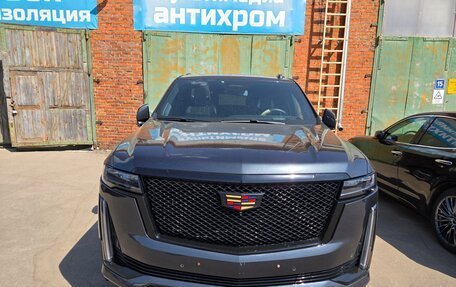 Cadillac Escalade V, 2022 год, 11 555 555 рублей, 3 фотография