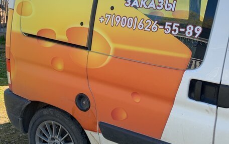 Peugeot Partner II рестайлинг 2, 2010 год, 310 000 рублей, 6 фотография