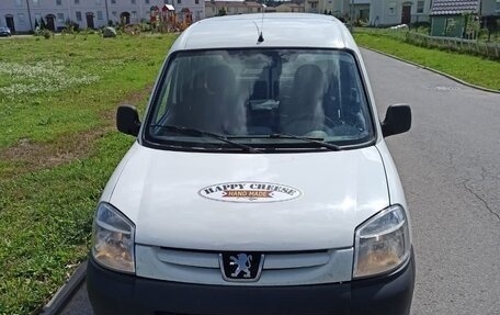 Peugeot Partner II рестайлинг 2, 2010 год, 310 000 рублей, 2 фотография