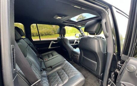 Toyota Land Cruiser 200, 2017 год, 7 500 000 рублей, 14 фотография