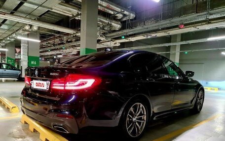 BMW 5 серия, 2019 год, 3 950 000 рублей, 2 фотография