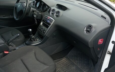 Peugeot 408 I рестайлинг, 2012 год, 689 000 рублей, 15 фотография