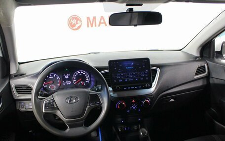 Hyundai Solaris II рестайлинг, 2018 год, 1 198 000 рублей, 13 фотография