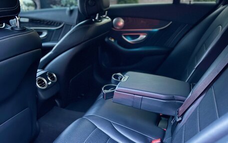 Mercedes-Benz C-Класс, 2015 год, 2 599 999 рублей, 18 фотография
