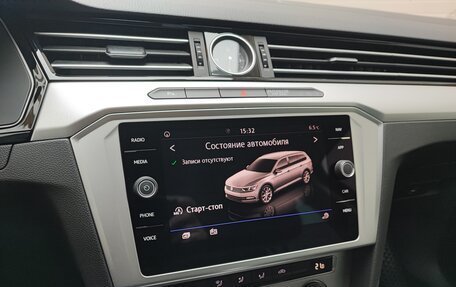 Volkswagen Passat B8 рестайлинг, 2019 год, 2 100 000 рублей, 17 фотография