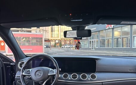 Mercedes-Benz E-Класс, 2017 год, 3 480 000 рублей, 18 фотография